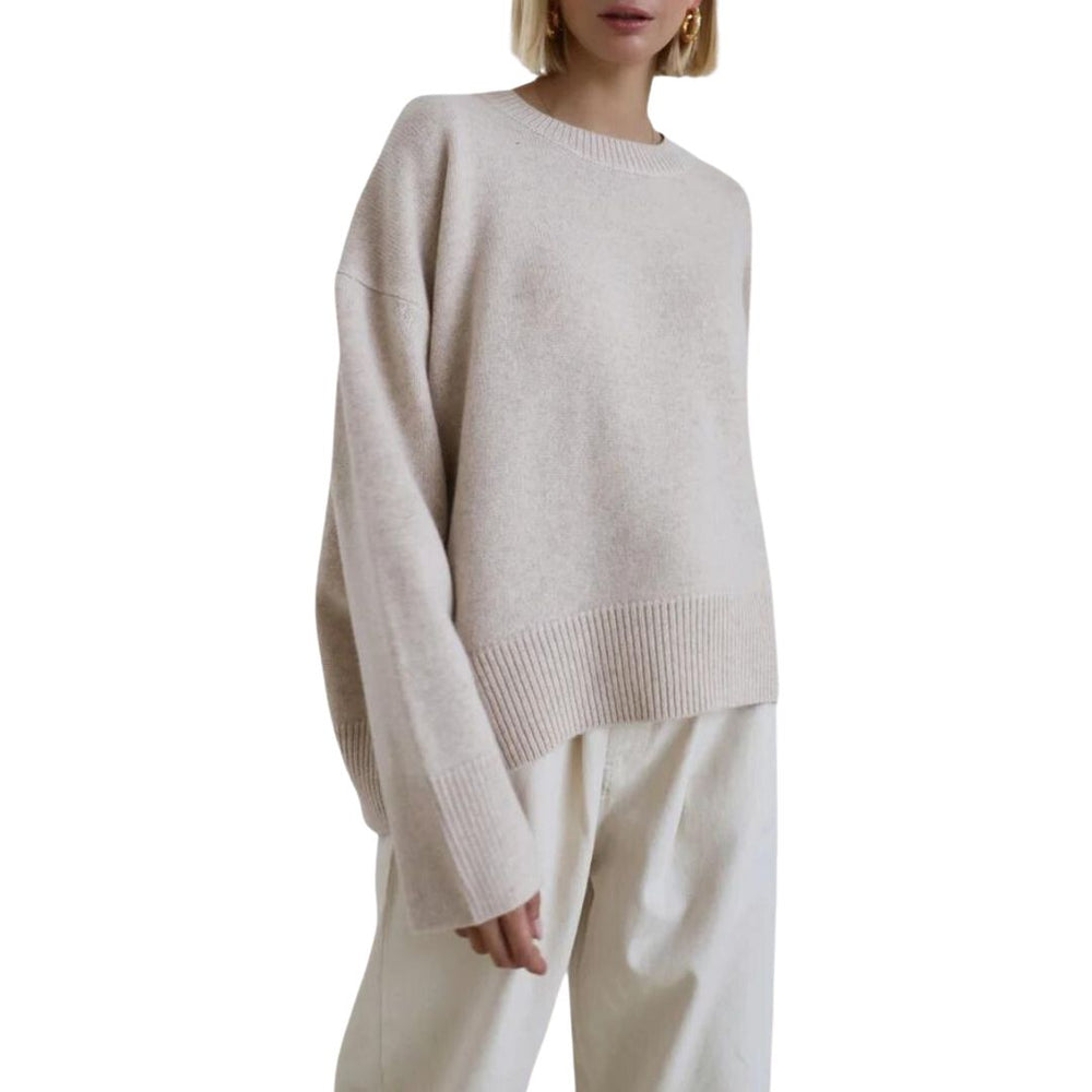 Skye - Soft Cashmere Oversized Sweater with Ribbed Detail