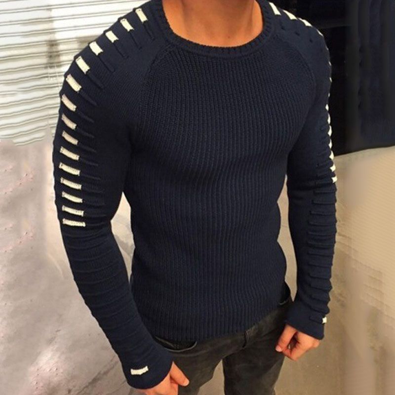 Felix - Slim-Fit Rundhals Sweater med Skulderdetalje