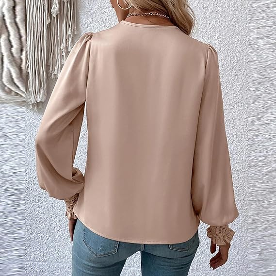 Vivien - Feminin elegance: elegant draperet crossover-bluse med V-udskæring