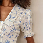 Dahlia - vintage blomstret bluse med blondekant