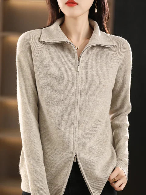 Dame Zip-Up Sweater – Blødt Strik – Høj Krave – Komfortabel og Stilfuld