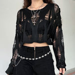 Erika - Gothic Hollow Crop-Pullover med Distressed-Details