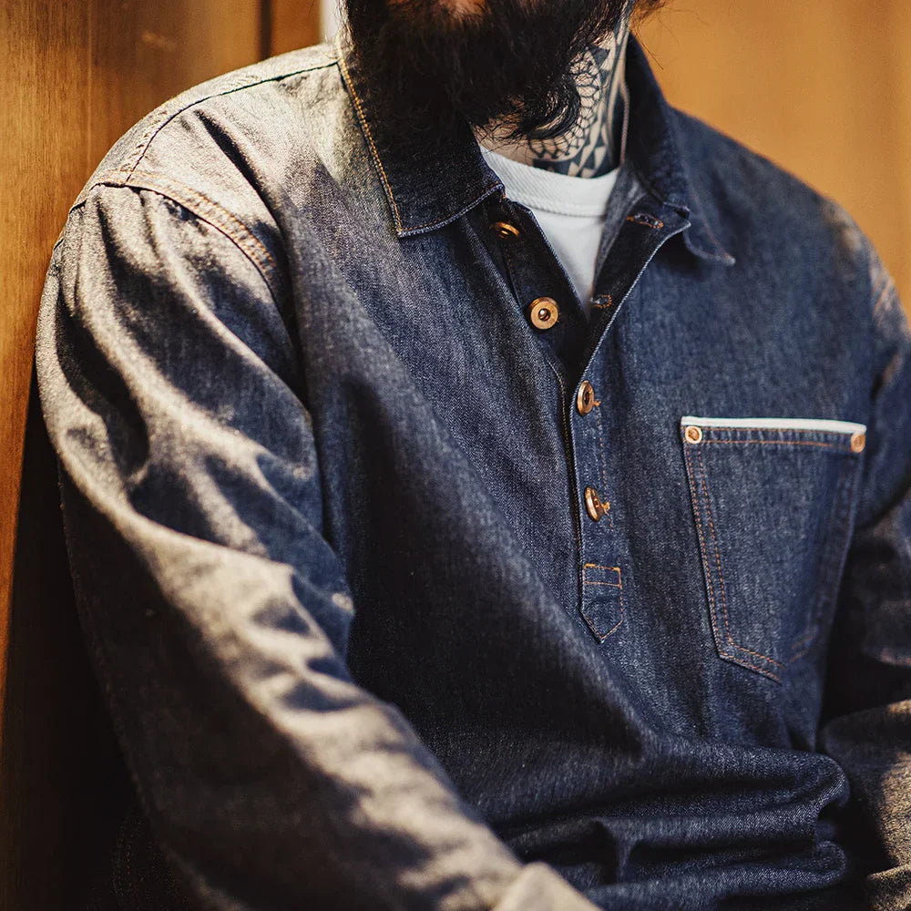 Everett - Behagelig denim poloshirt med brystlomme