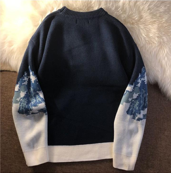 Sierra - Strikket sweater med monokromt landskabsdesign