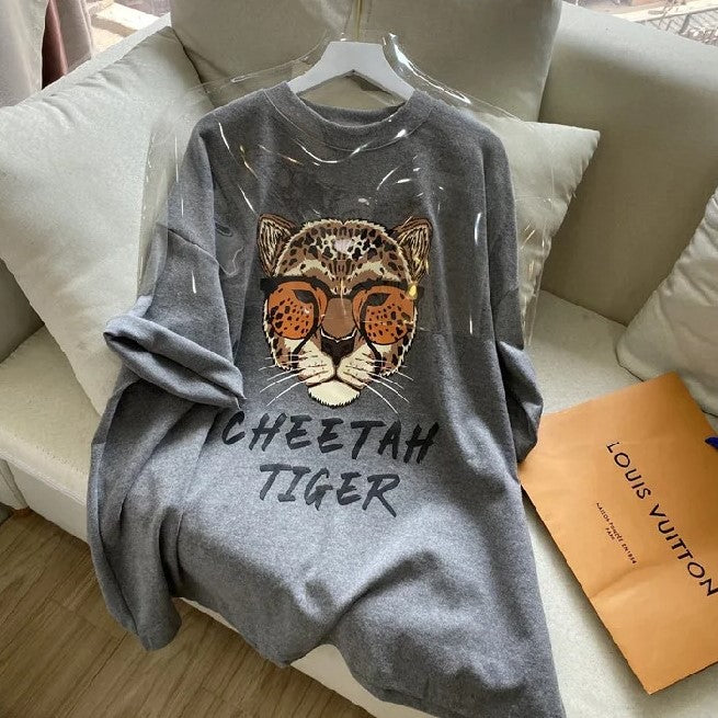 Indira - Casual langærmet cheetah sweatshirt med tigertryk